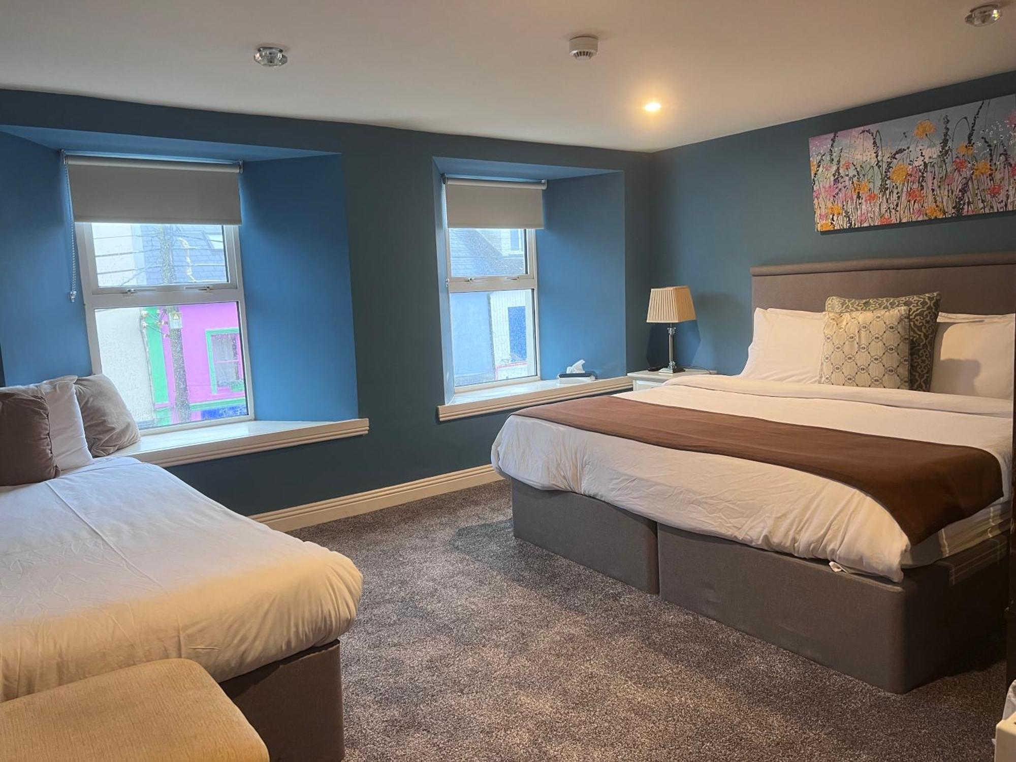 Bed and Breakfast The Townhouse à Milltown Malbay Extérieur photo