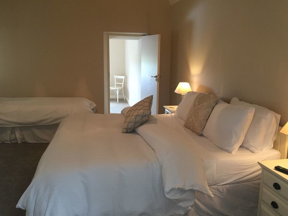 Bed and Breakfast The Townhouse à Milltown Malbay Extérieur photo